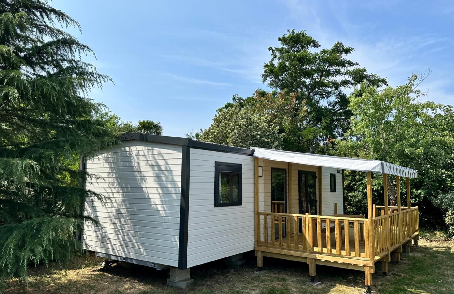 Camping Le Village De La Mer Les Moutiers Kültér fotó